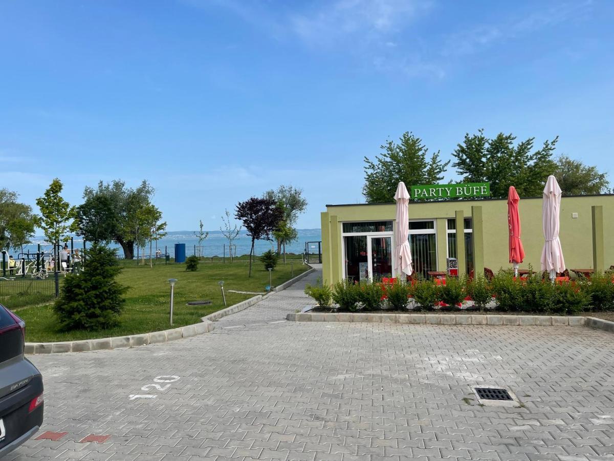 Vizparti Apartman Шиофок Экстерьер фото